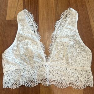 Victoria’s Secret bralette